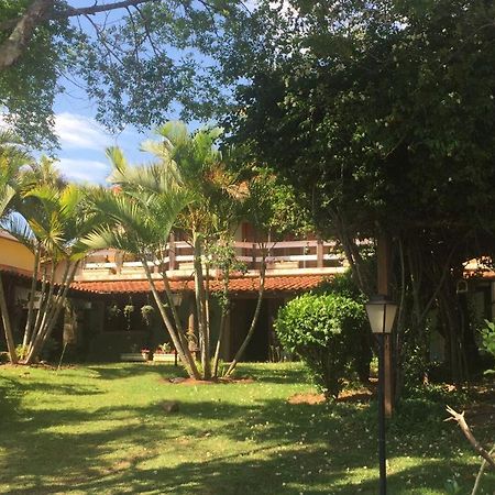 Confortavel Casa De Campo Em Condominio Fechado Águas de Lindóia Eksteriør bilde